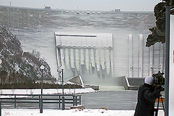 Источник катастрофы заткнули пресс-секретарем