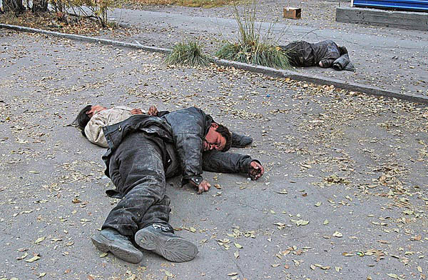 Бомжи в Кызыле