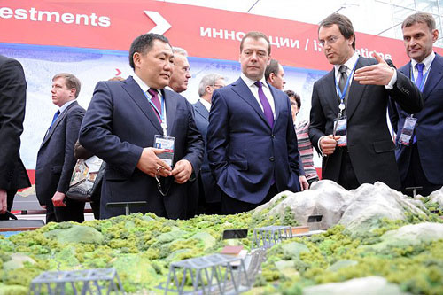 �������������� ������������� ���� ������� � 12 ���������, 136 ������, ���� ��������, 526 �������������� ����, � ����� 16 ������� � 16 ��������� ������