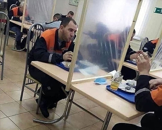 КОРОНАВИРУС НЕ ПРОЙДЁТ! КОРОНАВИРУС НЕ ПРОЙДЁТ!