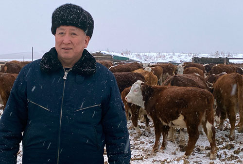 Василий Оюн